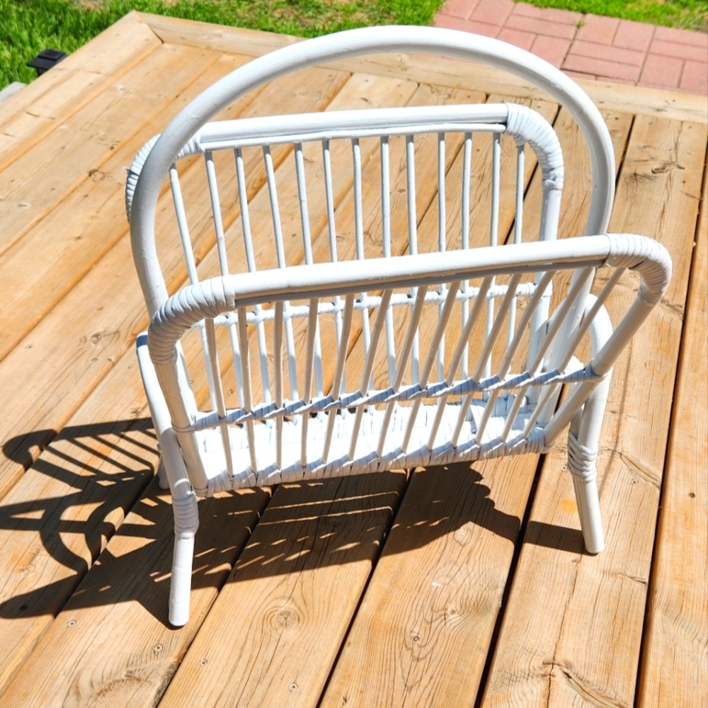 Boho Vintage Wicker Magazine Rack - Picture 4 of 13